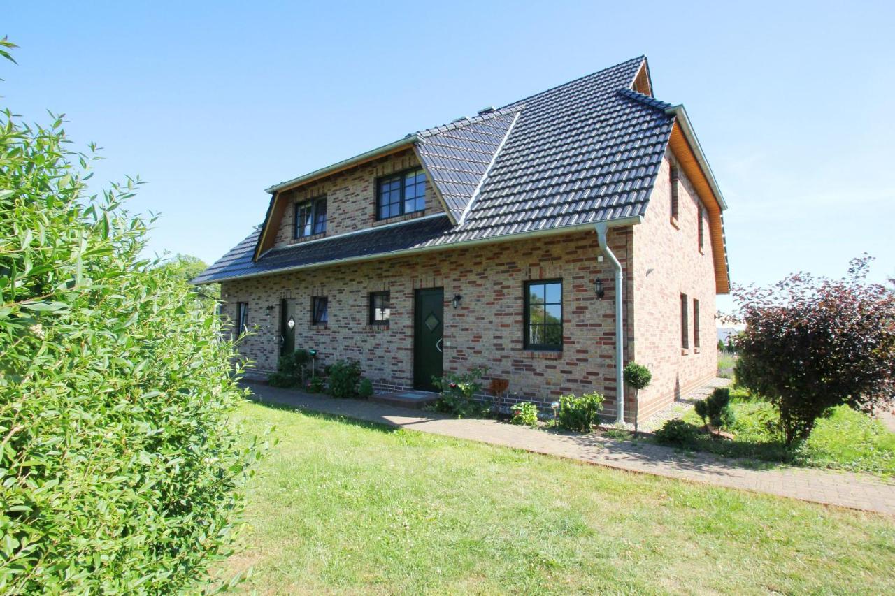 Ostseehaus Lea Doppelhaushaelfte Wiek auf Ruegen Ngoại thất bức ảnh
